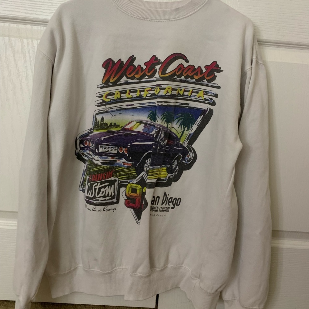 Brandy Melville sweatshirt